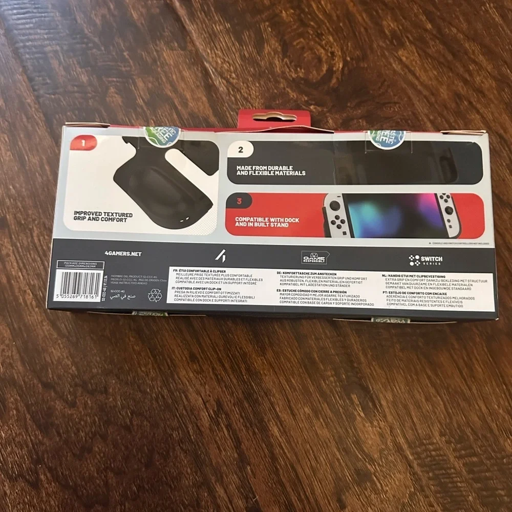 4Gamers‎ Clip on Comfort Case Switch 2